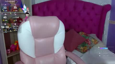 I G N I S  online show from 11.15.25