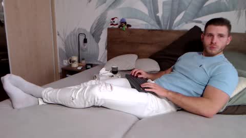 Hunter Bridges online show from 12.31.24