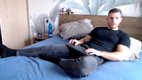 Hunter Bridges online show from 01.17.25