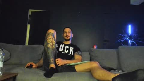 Snapshot of huntingod chatting on 12.15.25 HuntinGOD online show from 12.15.25