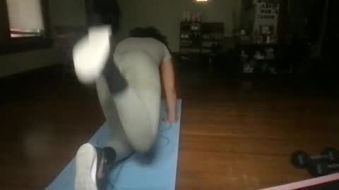 Snapshot of hunyybunz chatting on 01.08.26 Goddess Hunyy online show from 01.08.26