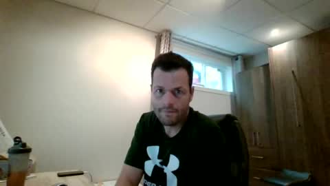 Snapshot of hurley7890 chatting on 06.18.26 hurley7890 online show from 06.18.26