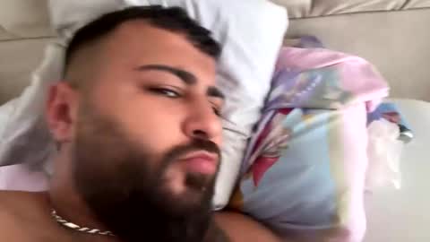 Snapshot of hut6969 chatting on 10.21.25 hut6969 online show from 10.21.25