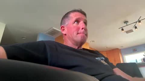 Snapshot of hvacstud4 chatting on 11.23.25 hvacstud4 online show from 11.23.25