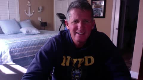 Snapshot of hvacstud4 chatting on 11.28.25 hvacstud4 online show from 11.28.25