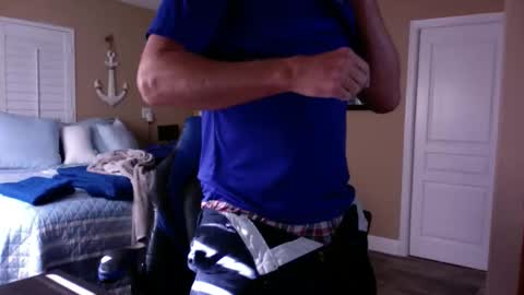 Snapshot of hvacstud4 chatting on 01.12.26 hvacstud4 online show from 01.12.26