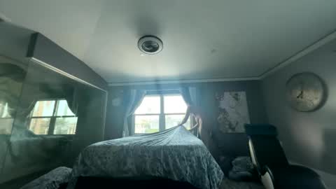 Snapshot of hvacstud4 chatting on 04.03.26 hvacstud4 online show from 04.03.26