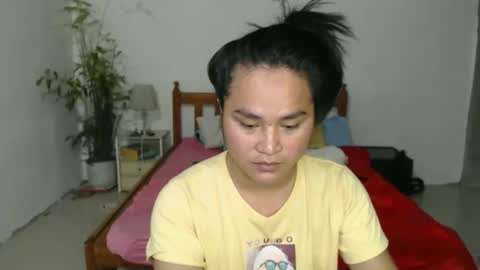 Snapshot of hydromancer_ts chatting on 03.21.26 ellen online show from 03.21.26