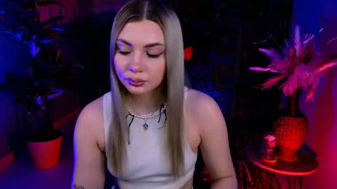 hyileyclark online show from 06.09.26