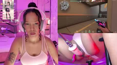 Snapshot of hyliebloom chatting on 12.02.25 Ashley online show from 12.02.25