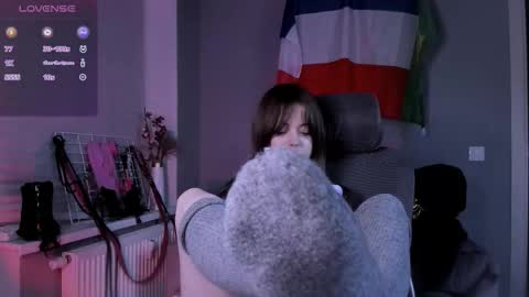 Snapshot of hype_meal_home chatting on 12.19.25 Miley. PVT open i have extra prices on nude show online show from 12.19.25