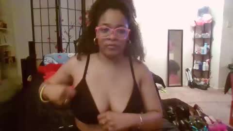  HysteriaHeels  online show from 04.20.26