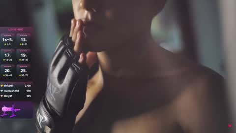 Snapshot of hyun_malee chatting on 11.07.25 K Brandon online show from 11.07.25