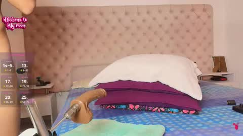 Snapshot of hyun_malee chatting on 11.12.25 K Brandon online show from 11.12.25