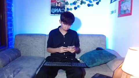 Snapshot of hyunjin_sun chatting on 03.26.26 Son Hyunjin online show from 03.26.26