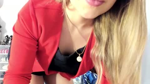 Hyun Joo online show from 10.17.25