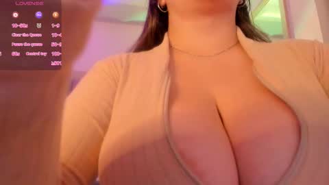 Akane online show from 09.22.25