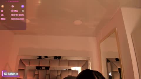 Akane online show from 10.31.25