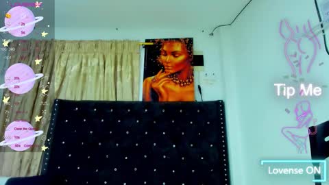 Snapshot of i_am_kelvis_ chatting on 10.08.25 kelvis online show from 10.08.25