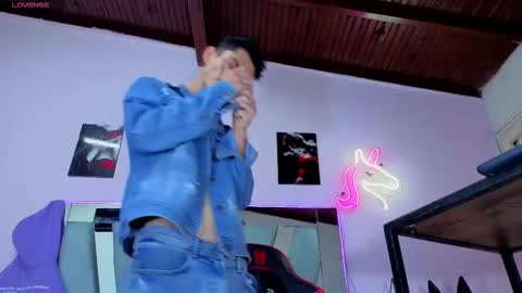 Snapshot of i_am_kelvis_ chatting on 01.18.26 kelvis online show from 01.18.26