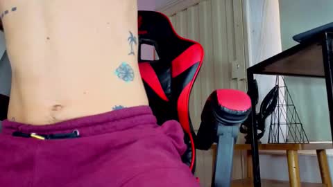 Snapshot of i_am_kelvis_ chatting on 02.03.26 kelvis online show from 02.03.26