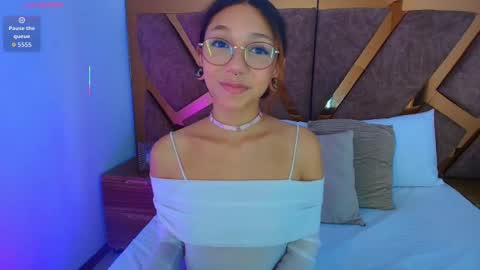 Sofia online show from 03.05.26