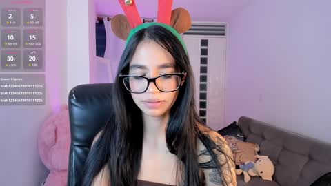 Snapshot of i_babbyyy chatting on 12.16.24 Helloouu im  Abigail call me Abi  MY NEW SHEDULE  IS 1030PM online show from 12.16.24