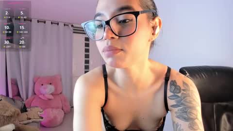 Snapshot of i_babbyyy chatting on 03.07.25 Helloouu im  Abigail call me Abi  MY NEW SHEDULE  IS 1030PM online show from 03.07.25
