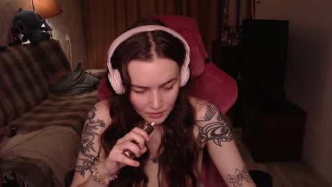 Snapshot of i_love_icecream chatting on 01.13.25 elisabeth online show from 01.13.25