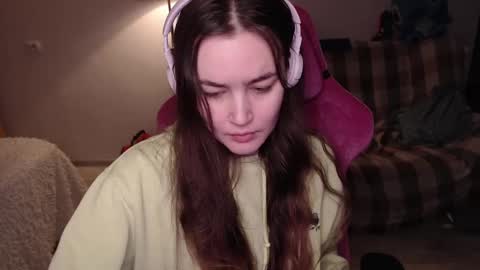 Snapshot of i_love_icecream chatting on 01.22.25 elisabeth online show from 01.22.25