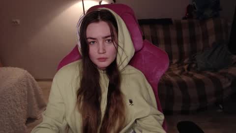 Snapshot of i_love_icecream chatting on 01.22.25 elisabeth online show from 01.22.25