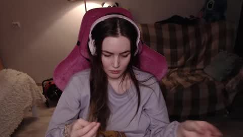 Snapshot of i_love_icecream chatting on 01.26.25 elisabeth online show from 01.26.25