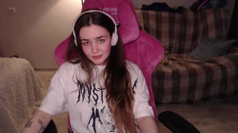 Snapshot of i_love_icecream chatting on 01.30.25 elisabeth online show from 01.30.25