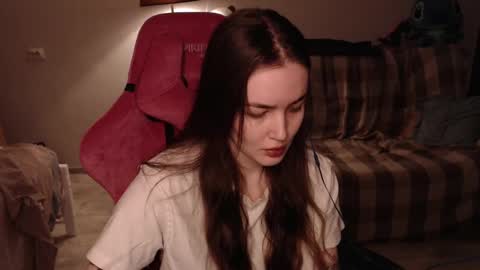 Snapshot of i_love_icecream chatting on 02.04.25 elisabeth online show from 02.04.25