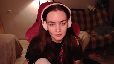 Snapshot of i_love_icecream chatting on 02.09.25 elisabeth online show from 02.09.25