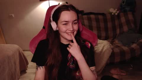 Snapshot of i_love_icecream chatting on 02.09.25 elisabeth online show from 02.09.25