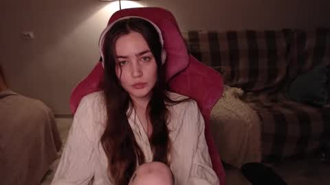 Snapshot of i_love_icecream chatting on 02.26.25 elisabeth online show from 02.26.25