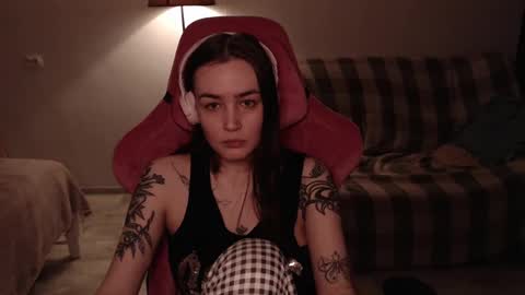 Snapshot of i_love_icecream chatting on 03.06.25 elisabeth online show from 03.06.25