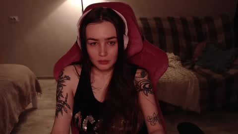 Snapshot of i_love_icecream chatting on 03.07.25 elisabeth online show from 03.07.25