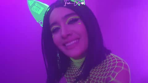 Snapshot of iam_eli chatting on 02.15.25 online show from 02.15.25