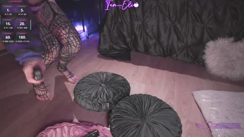 Snapshot of iam_eli chatting on 11.06.25 online show from 11.06.25