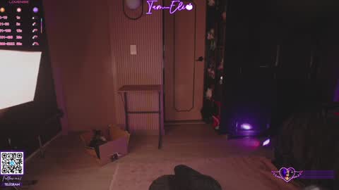 Snapshot of iam_eli chatting on 01.18.26 online show from 01.18.26