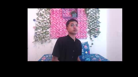 Snapshot of iam_lukas__ chatting on 09.17.25 iam_lukas__ online show from 09.17.25