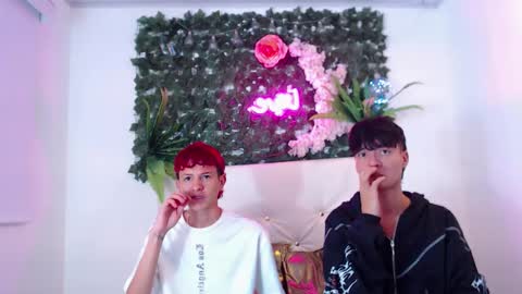 iam_lukas__ online show from 11.02.25