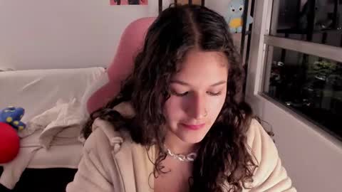 Snapshot of iam_nikki chatting on 02.23.26 On instagram Imm NikkiHelp me reach 100 likes online show from 02.23.26