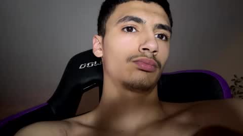 iam_papa187 online show from 02.26.25