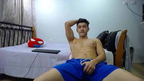 Snapshot of iam_yourbabyprincess_xd chatting on 02.14.25 iam_yourbabyprincess_xd online show from 02.14.25