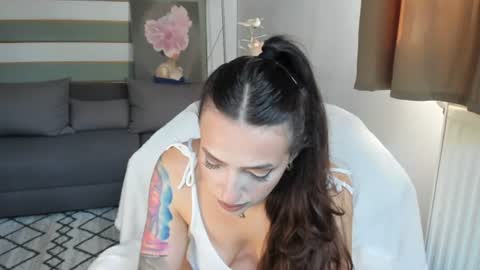 Baby Gal online show from 07.15.26