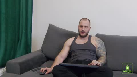 Snapshot of iambigballs19 chatting on 03.23.26 claudeloflex onlyfans online show from 03.23.26
