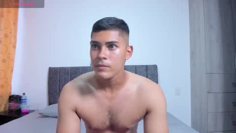 Dylan  independent model  online show from 12.13.25